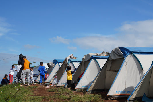 Camping Gift Guide: 25 Best Outdoor Gifts for Campers in Canada