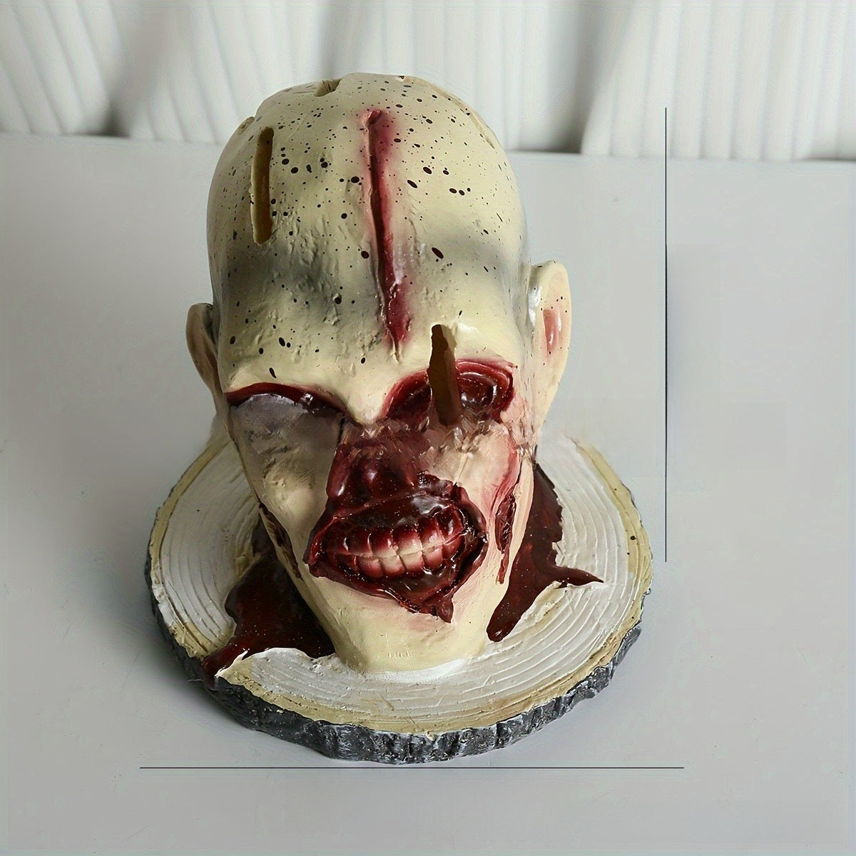 Halloween skull figurine