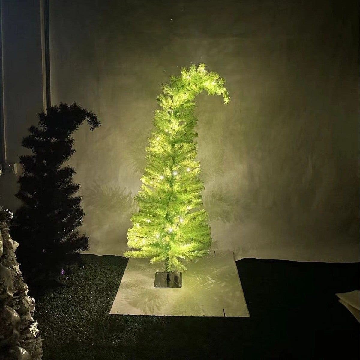Flexible Pencil Shape Artificial Christmas Tree