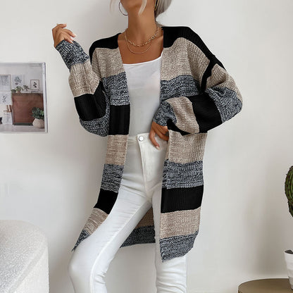 Womens Color Block Buttonless Sweater Coat