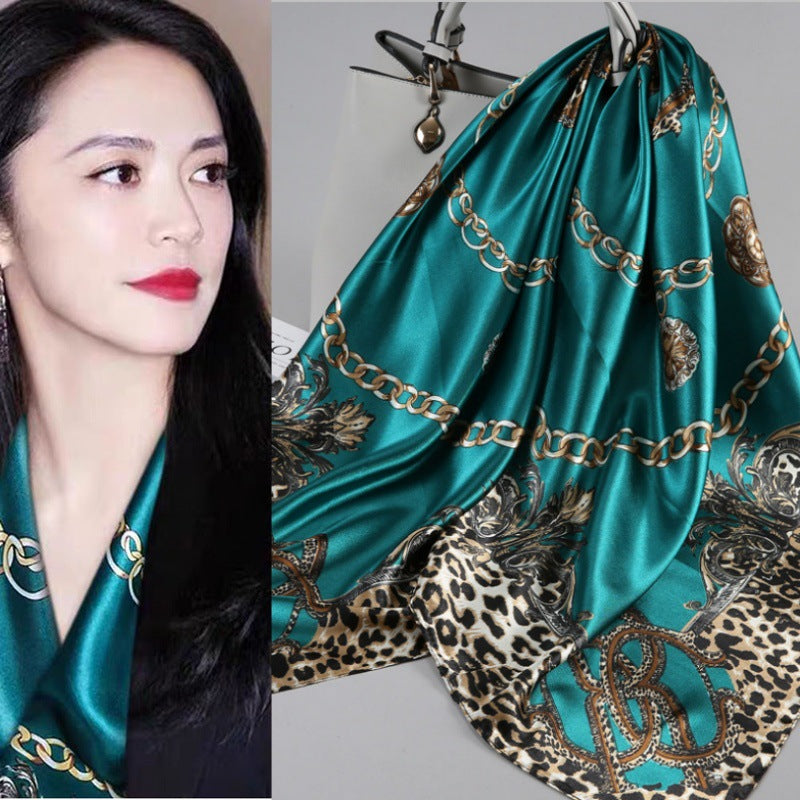 Retro Cashew Pattern Silk Scarf, Large Square Scarf for Women, Stylish and Fashionable for Spring, Autumn, and Winter, Thin Summer Shawl
