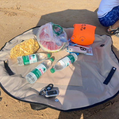Two-in-One Picnic Mat Backpack with Quick Folding Feature