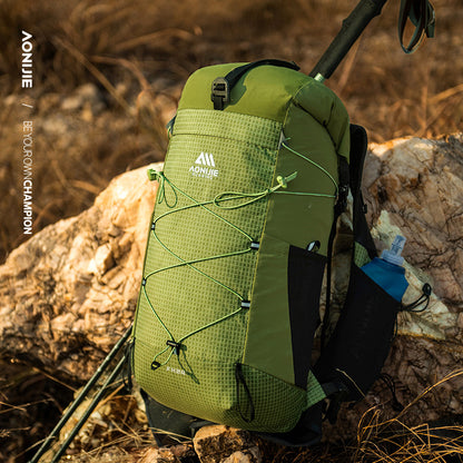 Mountaineering Bag & Camping Backpack for Outdoor Hiking and Climbing
