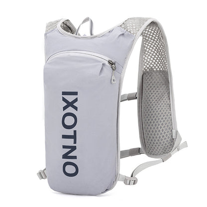 Outdoor sports lightweight and quick-drying backpack