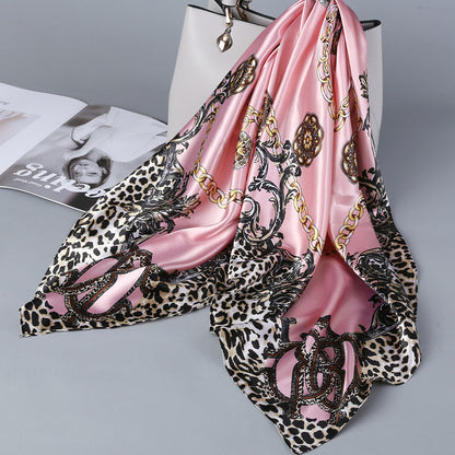 Retro Cashew Pattern Silk Scarf, Large Square Scarf for Women, Stylish and Fashionable for Spring, Autumn, and Winter, Thin Summer Shawl