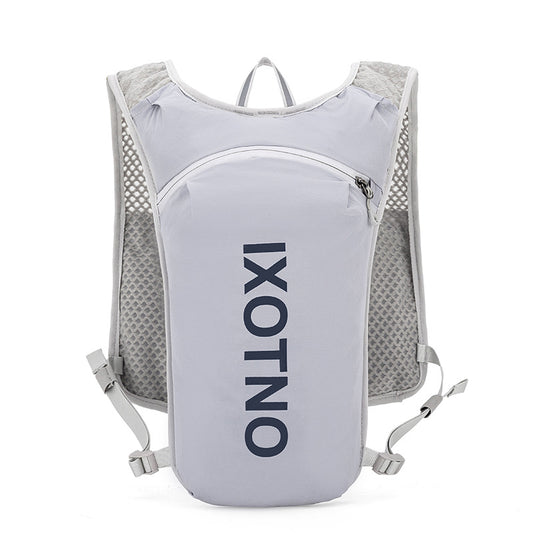 Outdoor sports lightweight and quick-drying backpack
