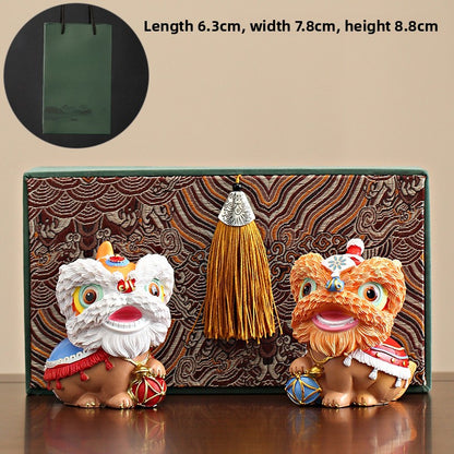 Chinese Style Resin Lion Decoration