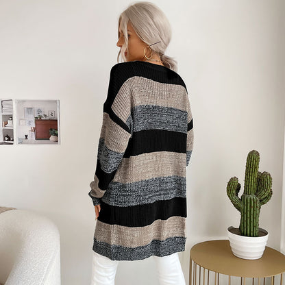Womens Color Block Buttonless Sweater Coat