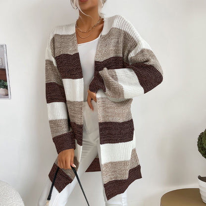 Womens Color Block Buttonless Sweater Coat
