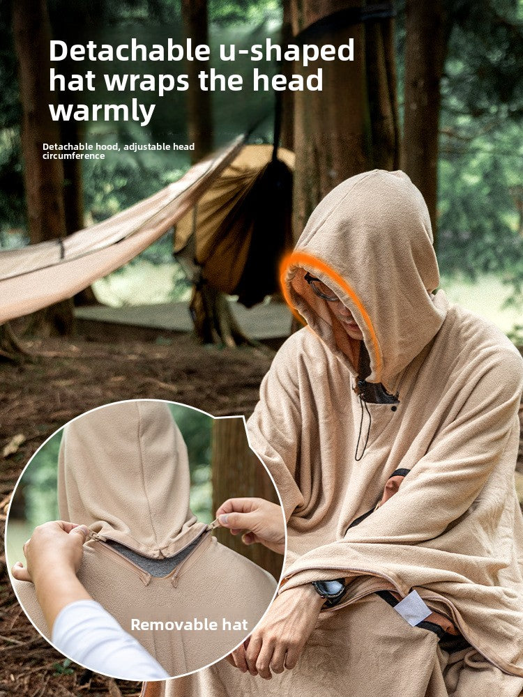 Use more poncho sleeping bags for outdoor camping