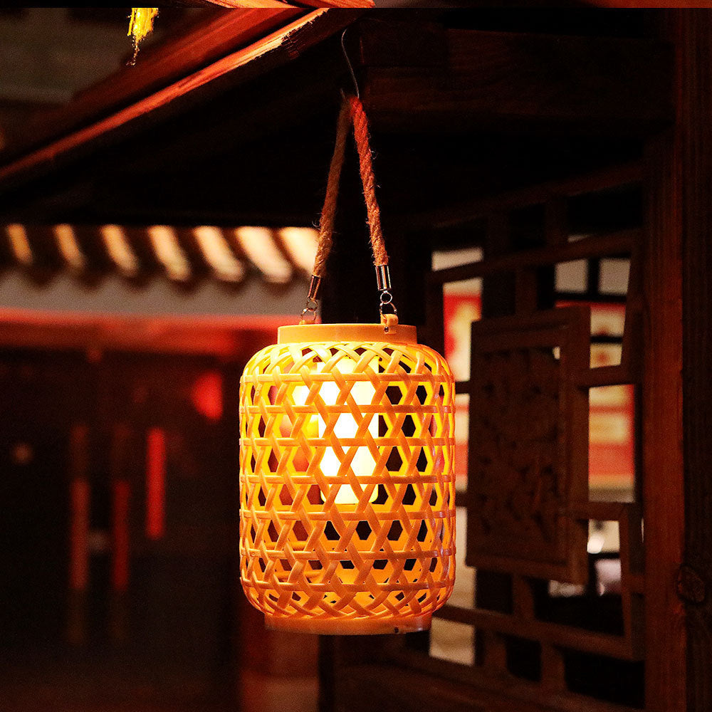 Solar Powered Rattan Lantern for Outdoor Decoration
