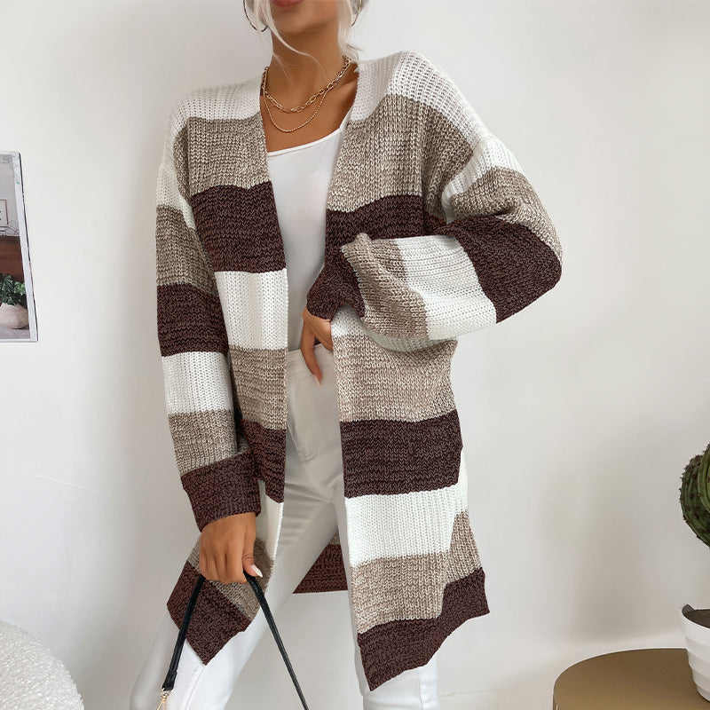 Womens Color Block Buttonless Sweater Coat